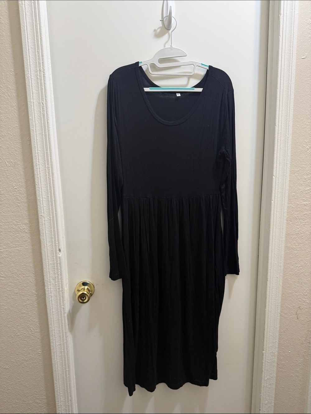 Everyday Black Long-Sleeve Maxi Dress with Gathered Waist